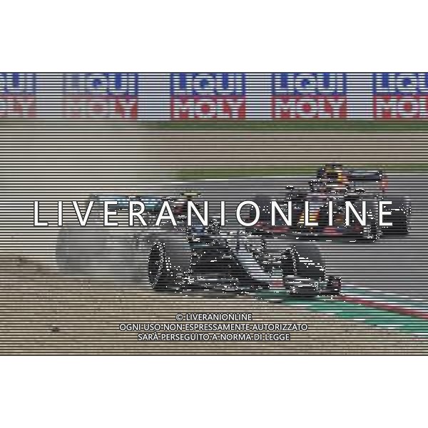 Formula 1 Emirates Gran Premio Dell\'emilia Romagna 2020, Emilia Romagna Grand Prix - Sunday - Formula 1 Championship, 01 November 2020 Autodromo Internazionale Enzo e Dino Ferrari, imola (bo), Italy Photo showing: 77 BOTTAS Valtteri (fin), Mercedes AMG F1 GP W11 Hybrid EQ Power+, runs wide under preassure of 33 VERSTAPPEN Max (nld), Aston Martin Red Bull Racing Honda RB16, action @LM/DPPI/DPPI/Dppi AG ALDO LIVERANI SAS