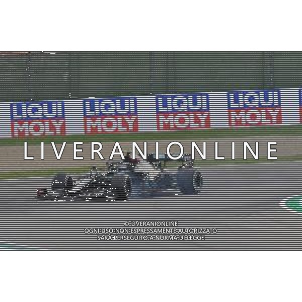 Formula 1 Emirates Gran Premio Dell\'emilia Romagna 2020, Emilia Romagna Grand Prix - Sunday - Formula 1 Championship, 01 November 2020 Autodromo Internazionale Enzo e Dino Ferrari, imola (bo), Italy Photo showing: 77 BOTTAS Valtteri (fin), Mercedes AMG F1 GP W11 Hybrid EQ Power+, runs wide under preassure of 33 VERSTAPPEN Max (nld), Aston Martin Red Bull Racing Honda RB16, action @LM/DPPI/DPPI/Dppi AG ALDO LIVERANI SAS