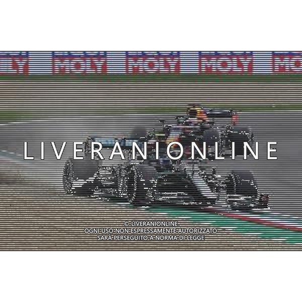 Formula 1 Emirates Gran Premio Dell\'emilia Romagna 2020, Emilia Romagna Grand Prix - Sunday - Formula 1 Championship, 01 November 2020 Autodromo Internazionale Enzo e Dino Ferrari, imola (bo), Italy Photo showing: 77 BOTTAS Valtteri (fin), Mercedes AMG F1 GP W11 Hybrid EQ Power+, runs wide under preassure of 33 VERSTAPPEN Max (nld), Aston Martin Red Bull Racing Honda RB16, action @LM/DPPI/DPPI/Dppi AG ALDO LIVERANI SAS