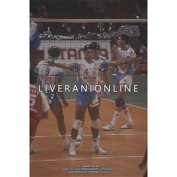 GIANI ANDREA PALLAVOLISTA ITALIANO - VOLLEY - RETROSPETTIVA NELLA FOTO NEL 1990-1991 ©ARCHIVIO AGENZIA ALDO LIVERANI SAS