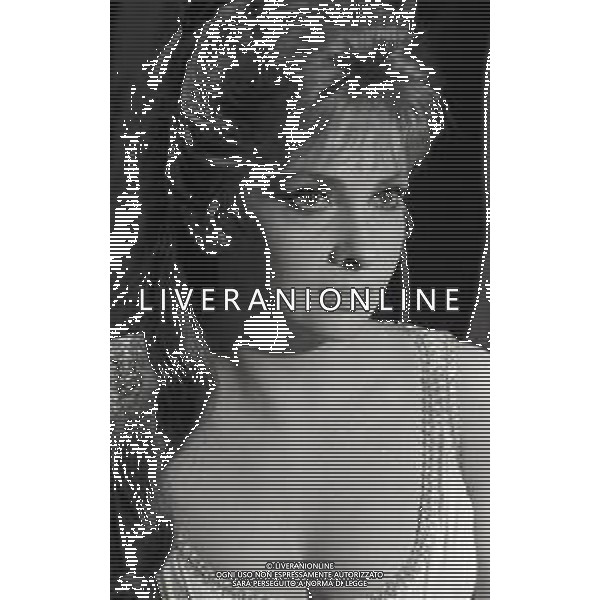 RETROSPETTIVA GINA LOLLOBRIGIDA ATTRICE NELLA FOTO GINA LOLLOBRIGIDA NEL FILM“ LE PIACEVOLI NOTTI“ NELL\'ANNO 1966 AG ALDO LIVERANI SAS