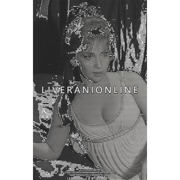 RETROSPETTIVA GINA LOLLOBRIGIDA ATTRICE NELLA FOTO GINA LOLLOBRIGIDA NEL FILM“ LE PIACEVOLI NOTTI“ NELL\'ANNO 1966 AG ALDO LIVERANI SAS
