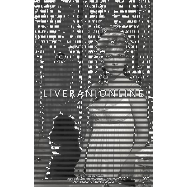 RETROSPETTIVA GINA LOLLOBRIGIDA ATTRICE NELLA FOTO GINA LOLLOBRIGIDA NEL FILM“ LE PIACEVOLI NOTTI“ NELL\'ANNO 1966 AG ALDO LIVERANI SAS
