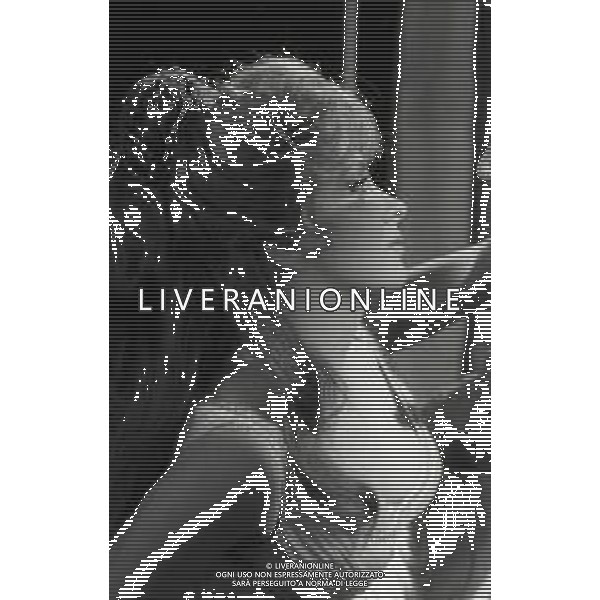 RETROSPETTIVA GINA LOLLOBRIGIDA ATTRICE NELLA FOTO GINA LOLLOBRIGIDA NEL FILM“ LE PIACEVOLI NOTTI“ NELL\'ANNO 1966 AG ALDO LIVERANI SAS