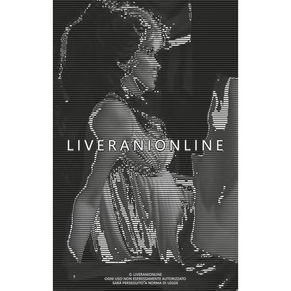 RETROSPETTIVA GINA LOLLOBRIGIDA ATTRICE NELLA FOTO GINA LOLLOBRIGIDA NEL FILM“ LE PIACEVOLI NOTTI“ NELL\'ANNO 1966 AG ALDO LIVERANI SAS