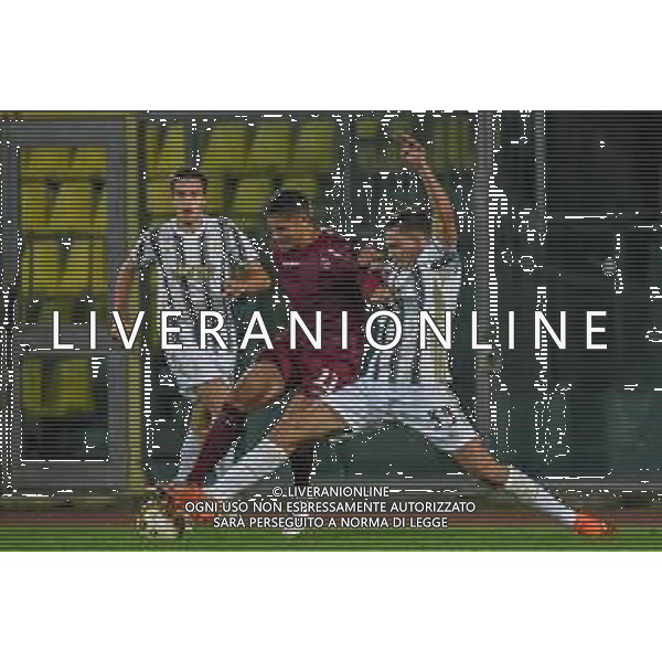 Livorno vs Juventus U23 - Campionato di Calcio Serie C - Lega Pro 2020/2021, 04 novembre 2020 Livorno, Italia Nella foto: Mendes Murilo (Livorno) e Daniel Leo (Juventus U23) @LM/Fabio Fagiolini AG ALDO LIVERANI SAS