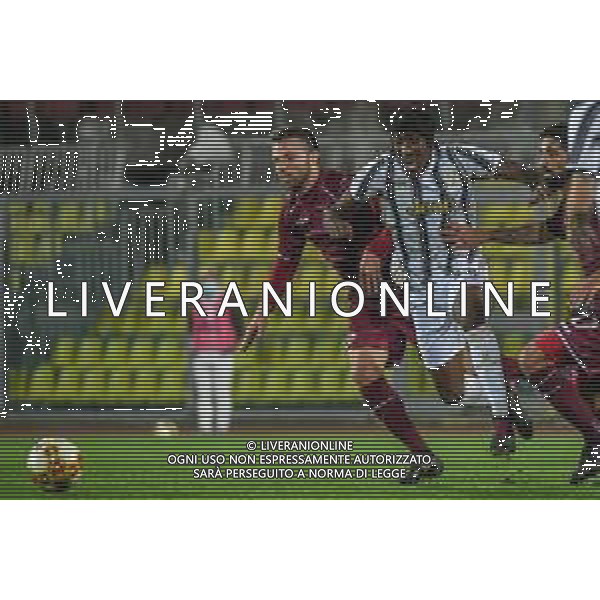 Livorno vs Juventus U23 - Campionato di Calcio Serie C - Lega Pro 2020/2021, 04 novembre 2020 Livorno, Italia Nella foto: Davide Agazzi (Livorno) e Franco Tongya (Juventus U23) @LM/Fabio Fagiolini AG ALDO LIVERANI SAS