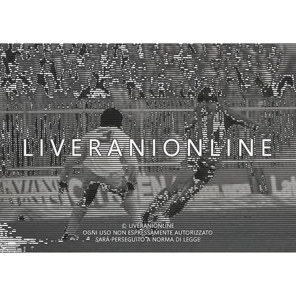 20-12-1981 CREMONA CAMPIONATO DI CALCIO SERIE B CREMONESE PISTOIESE 1-1 NELLA FOTO GIANCARLO FINARDI AG ALDO LIVERANI SAS