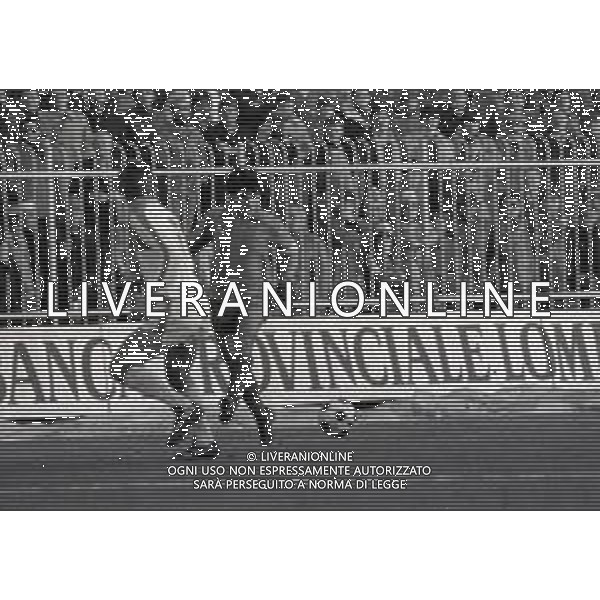 20-12-1981 CREMONA CAMPIONATO DI CALCIO SERIE B CREMONESE PISTOIESE 1-1 NELLA FOTO MARIO NICOLINI AG ALDO LIVERANI SAS
