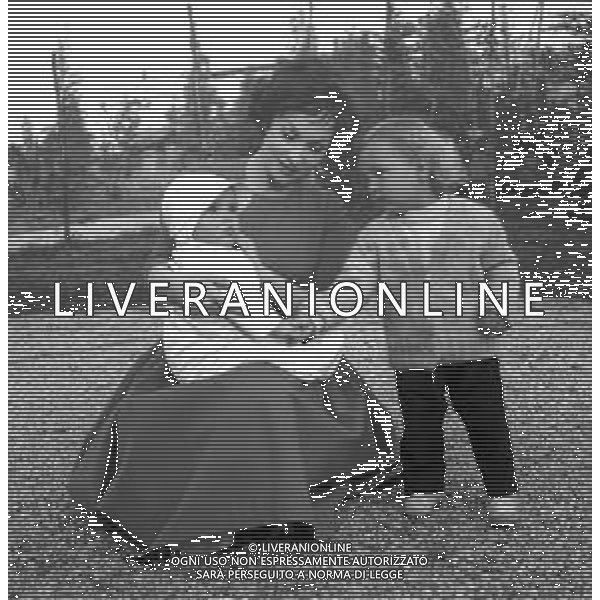 GINA LOLLOBRIGIDA ATTRICE ITALIANA - RETROSPETTIVA NELLA FOTO A ROMA NELLA SUA CASA CON IL FIGLIO ANDREA MILKO SKOFIC JR NEL 1957 ©ARCHIVIO GIOVANNI LIVERANI / AG. ALDO LIVERANI SAS