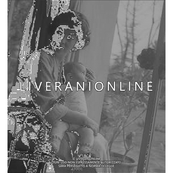 GINA LOLLOBRIGIDA ATTRICE ITALIANA - RETROSPETTIVA NELLA FOTO A ROMA NELLA SUA CASA CON IL FIGLIO ANDREA MILKO SKOFIC JR NEL 1957 ©ARCHIVIO GIOVANNI LIVERANI / AG. ALDO LIVERANI SAS