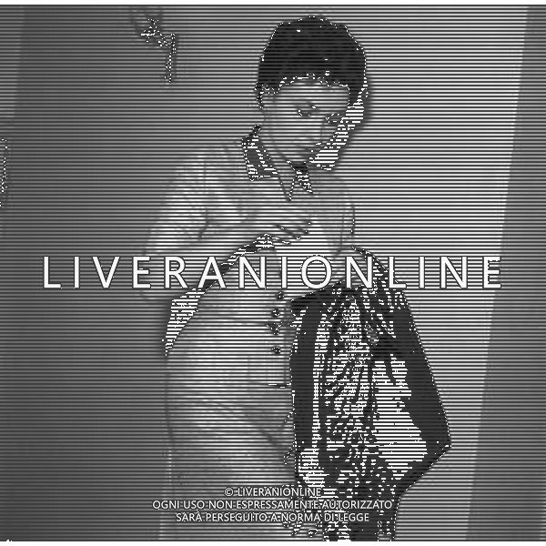 GINA LOLLOBRIGIDA ATTRICE ITALIANA - RETROSPETTIVA NELLA FOTO A ROMA MENTRE VA A VOTARE - ANNI \'50 ©ARCHIVIO GIOVANNI LIVERANI / AG. ALDO LIVERANI SAS