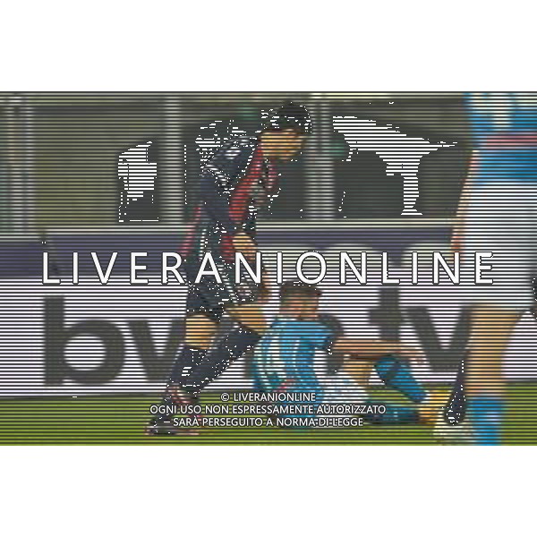 BOLOGNA - NAPOLI CAMPIONATO CALCIO SERIE A TIM 08.11.2020 NELLA FOTO Takehiro Tomiyasu e Dries Mertens ©Roberto Villani / AGENZIA ALDO LIVERANI SAS