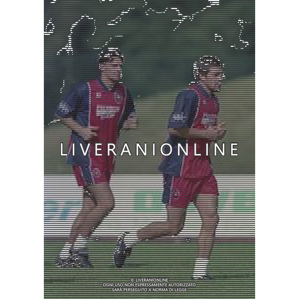 24-07-1998 ALLENAMENTO CAGLIARI CALCIO NELLA FOTO FABIAN O\'NEILL-ALESSIO SCARPI AG ALDO LIVERANI SAS