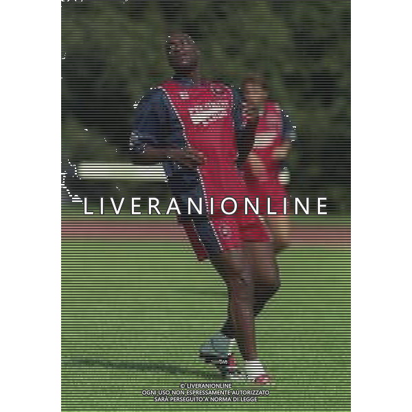 24-07-1998 ALLENAMENTO CAGLIARI CALCIO NELLA FOTO PATRICK M\'BOMA AG ALDO LIVERANI SAS