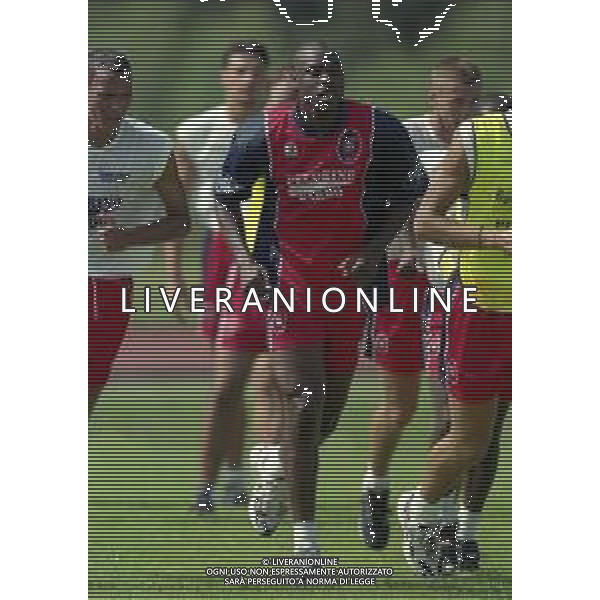 24-07-1998 ALLENAMENTO CAGLIARI CALCIO NELLA FOTO PATRICK M\'BOMA AG ALDO LIVERANI SAS