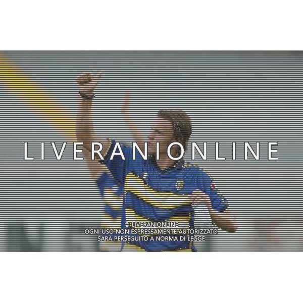 PADOVA 14/08/2005 TIM CUP 2005/06 PADOVA-PARMA NELLA FOTO:DEDIC ESULTA A FINE PARTITA CON I COMPAGNI FOTO PAOLA GARBUIO/ALDO LIVERANI s.a.s