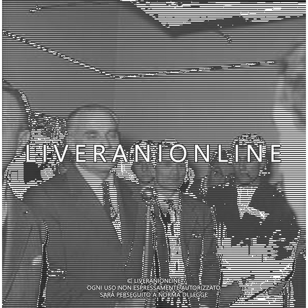 ALBERTO MORAVIA SCRITTORE ITALIANO - RETROSPETTIVA NELLA FOTO A ROMA NEL 1960 CON PIER PAOLO PASOLINI ©Archivio Giovanni Liverani / AG. ALDO LIVERANI SAS