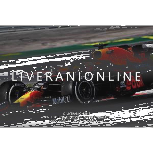 Max Verstappen (NLD) Red Bull Racing RB16. 13.11.2020 Formula 1 World Championship, Rd 14, Turkish Grand Prix, Istanbul, Turkey, Practice Day. - www.xpbimages.com, EMail: requests@xpbimages.com © Copyright: Staley / XPB Images/AGENZIA ALDO LIVERANI SAS - ITALY ONLY EDITORIAL USE ONLY