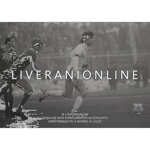 22-01-1984 CREMONA CAMPIONATO DI CALCIO SERIE B CREMONESE PERUGIA 3-1 NELLA FOTO MARCO NICOLETTI E CLAUDIO OTTONI AG ALDO LIVERANI SAS