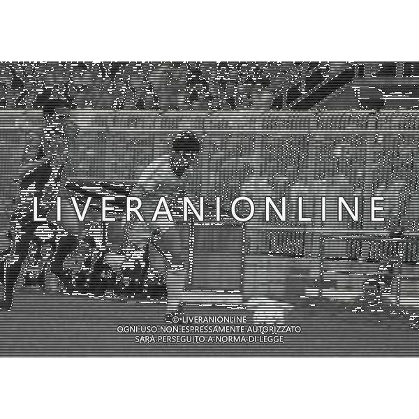 04-05-1986 CREMONA CAMPIONATO DI CALCIO SERIE B CREMONSE L.R. VICENZA 2-2 NELLA FOTO ELIGIO NICOLINI E FILIPPO CITTERIO AG ALDO LIVERANI SAS