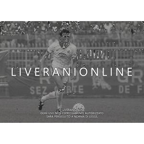 04-05-1986 CREMONA CAMPIONATO DI CALCIO SERIE B CREMONSE L.R. VICENZA 2-2 NELLA FOTO AZIONE DI GIOCO AG ALDO LIVERANI SAS