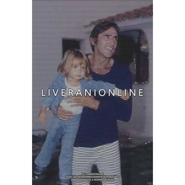 WALTER CHIARI, attore italiano - RETROSPETTIVA Nella foto con il figlio Simone Annicchiarico negli anni \'70 ©Archivio Giovanni Liverani/AG. ALDO LIVERANI SAS