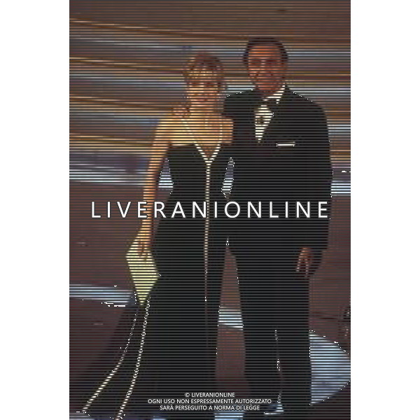 LORELLA CUCCARINI, ballerina e conduttrice italiana. Nella foto al 43mo Festival di Sanremo Febbraio 1993 con Pippo Baudo ©Archivio/AGENZIA ALDO LIVERANI SAS