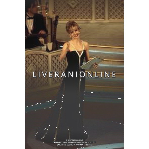 LORELLA CUCCARINI, ballerina e conduttrice italiana. Nella foto al 43mo Festival di Sanremo Febbraio 1993 ©Archivio/AGENZIA ALDO LIVERANI SAS
