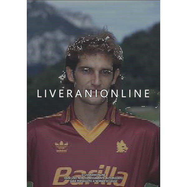 RETROSPETTIVA LANNA MARCO CALCIATORE NELLA FOTO LANNA MARCO CON LA MAGLIA DELLA ROMA CALCIO AG ALDO LIVERANI SAS