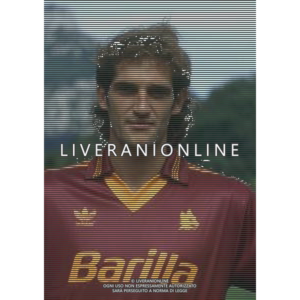 RETROSPETTIVA LANNA MARCO CALCIATORE NELLA FOTO LANNA MARCO CON LA MAGLIA DELLA ROMA CALCIO AG ALDO LIVERANI SAS