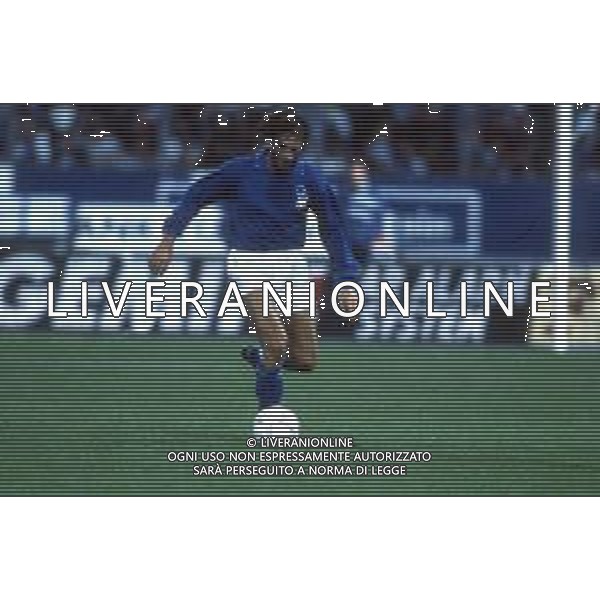 RETROSPETTIVA LANNA MARCO CALCIATORE NELLA FOTO LANNA MARCO CON LA MAGLIA DELLA NAZIONALE ITALIANA AG ALDO LIVERANI SAS