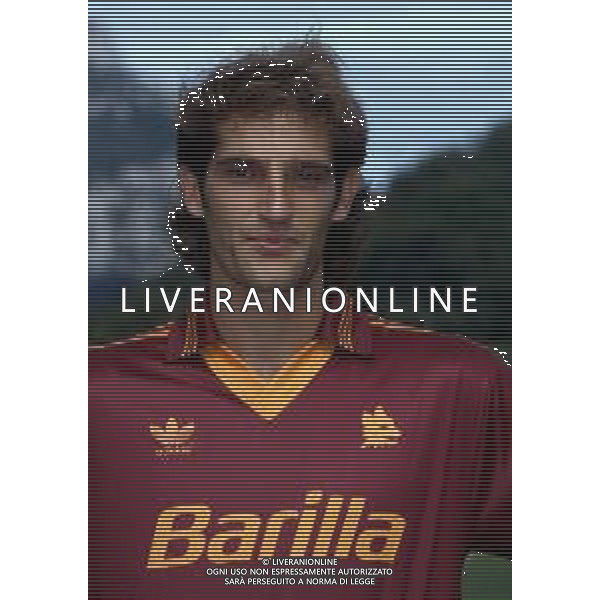 RETROSPETTIVA LANNA MARCO CALCIATORE NELLA FOTO LANNA MARCO CON LA MAGLIA DELLA ROMA CALCIO AG ALDO LIVERANI SAS