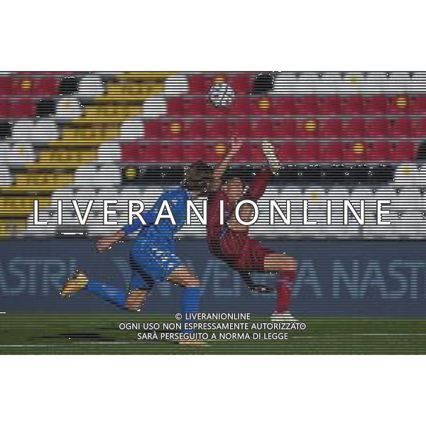 Cittadella vs Empoli - Campionato di Calcio Serie BKT 2020/2021, 21 novembre 2020 Cittadella (PD), Italia Nella foto: Romano Perticone (Cittadella) in rovesciata ostacolato da Leonardo Mancuso (Empoli) @LM/Ettore Griffoni/AGENZIA ALDO LIVERANI SAS