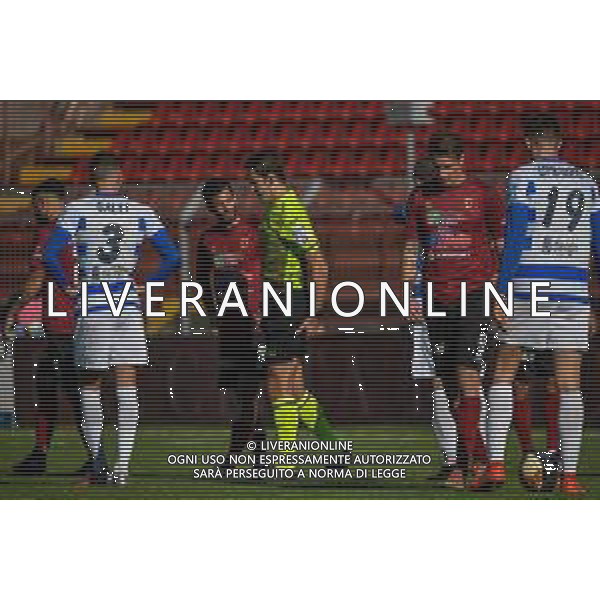 Pontedera vs Pro Patria - Campionato di Calcio Serie C - Lega Pro 2020/2021, 22 novembre 2020 Pontedera (PI), Italia Nella foto: Alberto Arena arbitro dell\'incontro si infortuna e viene soccorso @LM/Fabio Fagiolini AG ALDO LIVERANI SAS
