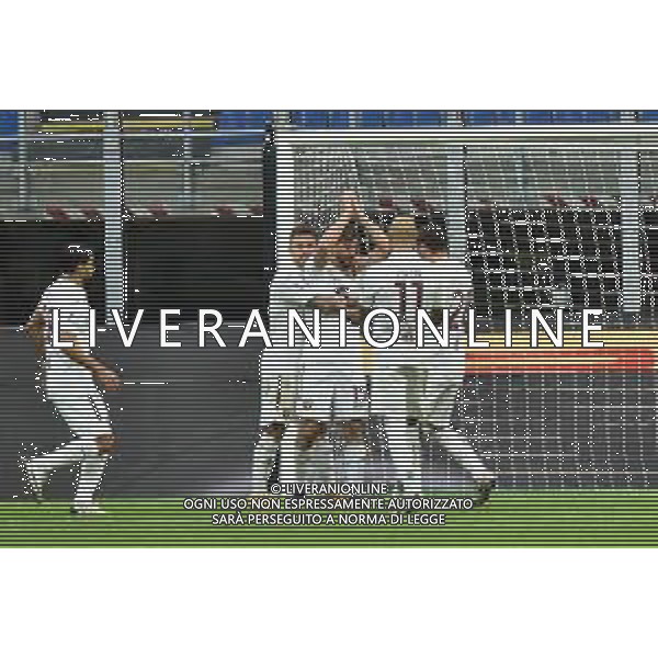 esultanza Torino dopo il gol del 2 a 0 di Cristian Ansaldi Inter vs Torino Campionato Serie A TIM - 8a giornata Milano 22-11-2020 Stadio Giuseppe Meazza - San Siro foto Roberto Garavaglia/ag.Aldo Liverani sas /AGENZIA ALDO LIVERANI SAS