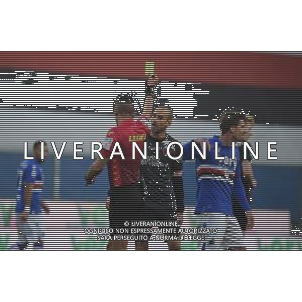 Sampdoria vs Bologna - Italian football Serie A match 2020/2021, 22 November 2020 Luigi Ferraris stadium, Genova, Italy Photo showing: Yellow card for Rodrigo Palacio (Bologna) @LM/Danilo Vigo/AGENZIA ALDO LIVERANI SAS