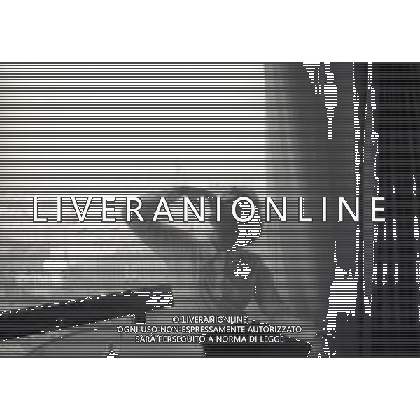 RETROSPETTIVA ORNELLA VANONI CANTANTE NELLA FOTO ORNELLA VANONI A NEW YORK NELL\'ANNO 1963 AG ALDO LIVERANI SAS