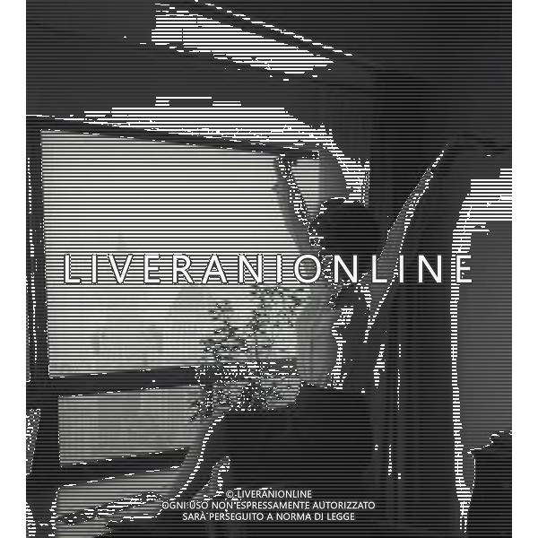 RETROSPETTIVA ORNELLA VANONI CANTANTE NELLA FOTO ORNELLA VANONI A NEW YORK NELL\'ANNO 1963 AG ALDO LIVERANI SAS