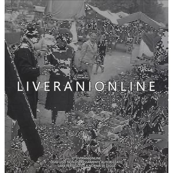 RETROSPETTIVA ORNELLA VANONI CANTANTE NELLA FOTO ORNELLA VANONI A MILANO NELL\'ANNO 1965 AG ALDO LIVERANI SAS