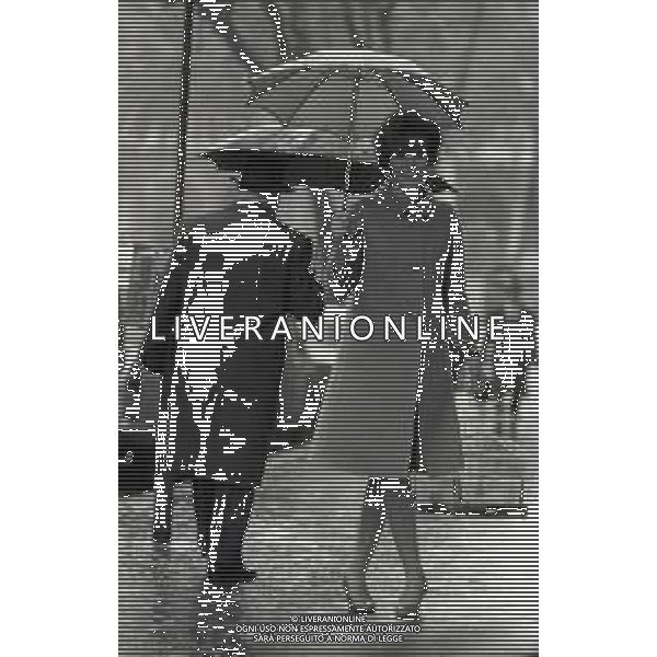 RETROSPETTIVA ORNELLA VANONI CANTANTE NELLA FOTO ORNELLA VANONI A ROMA NELL\'ANNO 1966 AG ALDO LIVERANI SAS