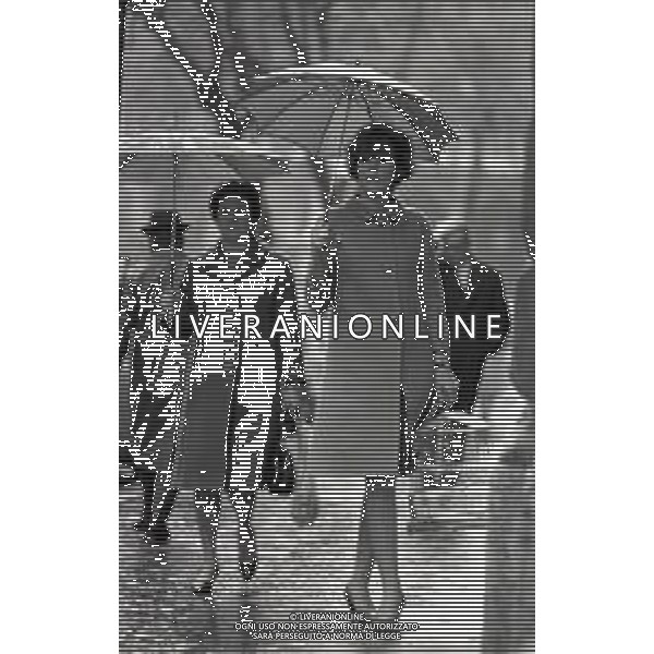 RETROSPETTIVA ORNELLA VANONI CANTANTE NELLA FOTO ORNELLA VANONI A ROMA NELL\'ANNO 1966 AG ALDO LIVERANI SAS