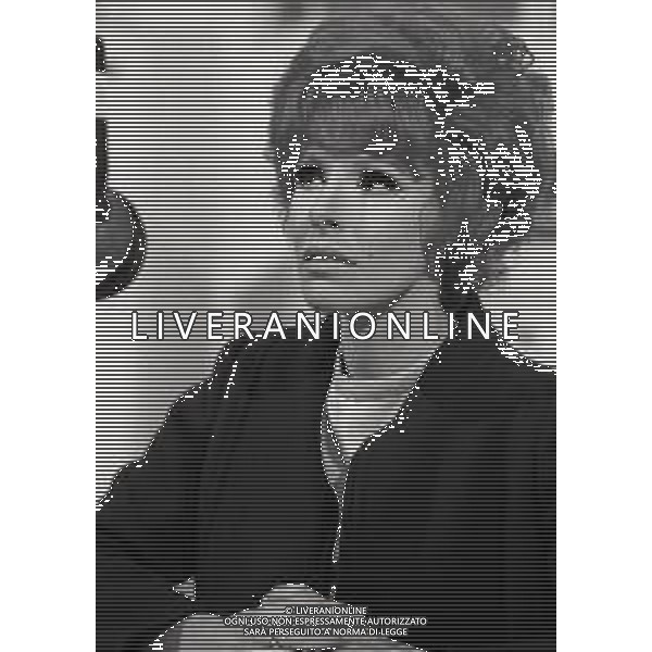 RETROSPETTIVA ORNELLA VANONI CANTANTE NELLA FOTO ORNELLA VANONI A ROMA NELL\'ANNO 1966 AG ALDO LIVERANI SAS
