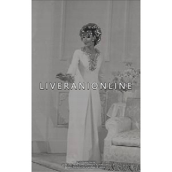 RETROSPETTIVA ORNELLA VANONI CANTANTE NELLA FOTO ORNELLA VANONI A ROMA NELL\'ANNO 1966 AG ALDO LIVERANI SAS