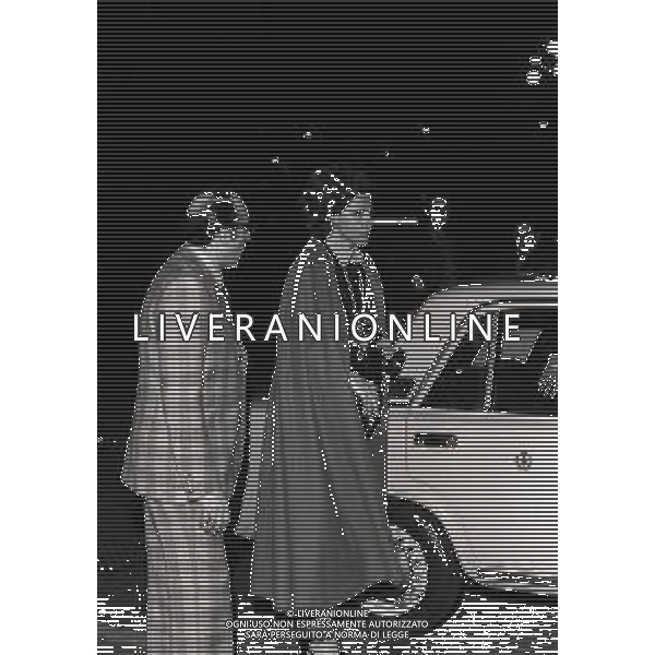 RETROSPETTIVA ORNELLA VANONI CANTANTE NELLA FOTO ORNELLA VANONI CON DANILO SABATINI NELL\'ANNO 1974 A MILANO  AG ALDO LIVERANI SAS  