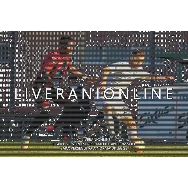 Lucchese vs Albinoleffe - Campionato di Calcio Serie C - Lega Pro 2020/2021, 25 novembre 2020 Lucca, Italia Nella foto: Wiston Ceesay (Lucchese) contrasta Gael Genevier (Albinoleffe) @LM/Fabio Fagiolini AG ALDO LIVERANI SAS