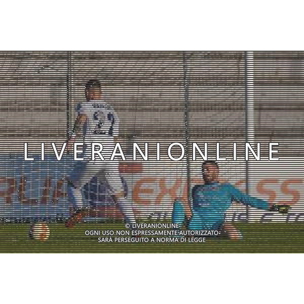 Lucchese vs Albinoleffe - Campionato di Calcio Serie C - Lega Pro 2020/2021, 25 novembre 2020 Lucca, Italia Nella foto: Jacopo Manconi (Albinoleffe) supera Jacopo Coletta (Lucchese) e realizza il gol dell1 a 0 @LM/Fabio Fagiolini AG ALDO LIVERANI SAS