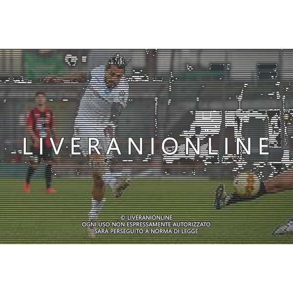 Lucchese vs Albinoleffe - Campionato di Calcio Serie C - Lega Pro 2020/2021, 25 novembre 2020 Lucca, Italia Nella foto: Carmine Giorgione (Albinoleffe) calcia a rete @LM/Fabio Fagiolini AG ALDO LIVERANI SAS