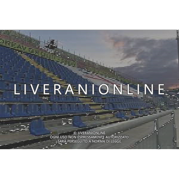 25-11-2020. CAGLIARI CALCIO-HELLAS VERONA. 4° tURNO COPPA ITALIA 2020/2021. ITALIA, SARDEGNA, CAGLIARI, VEDUTA INTERNO STADIO SARDEGNA ARENA SPALTI VUOTI. SALVATORE MOI/ALDO LIVERANI SAS NELLA FOTO: CURVA SUD SARDEGNA ARENA CAGLIARI VUOTA./AGENZIA ALDO LIVERANI SAS
