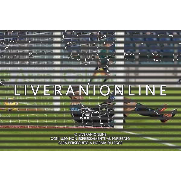 25-11-2020. CAGLIARI CALCIO-HELLAS VERONA. 4° tURNO COPPA ITALIA 2020/2021. ITALIA, SARDEGNA, CAGLIARI, STADIO SARDEGNA ARENA. SALVATORE MOI/ALDO LIVERANI SAS NELLA FOTO: GOL COLLEY VERONA, 1-1 CONTRO CAGLIARI IN TRASFERTA./AGENZIA ALDO LIVERANI SAS